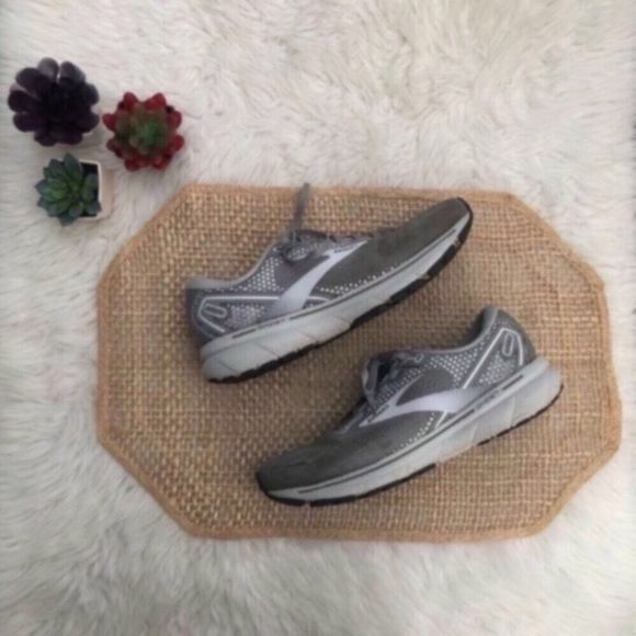 Brooks Ghost 14 Running Shoes Gray - Picture 1 of 16